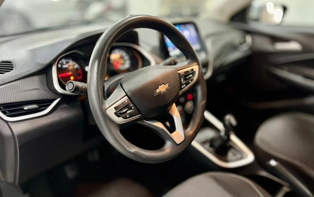 imagem-https://www.socarrao.com.br/sc-vehicle-images-prod/23275/1789472731954-7570067_1_B_2b995be50b.jpeg