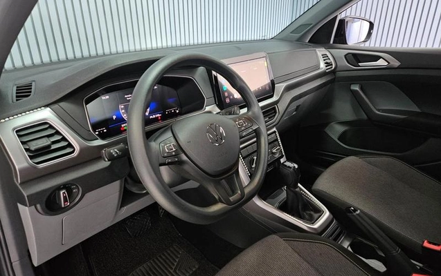 imagem-https://www.socarrao.com.br/sc-vehicle-images-prod/2327582/1788360381016-8214220_17_B_06505d0fb8.jpeg