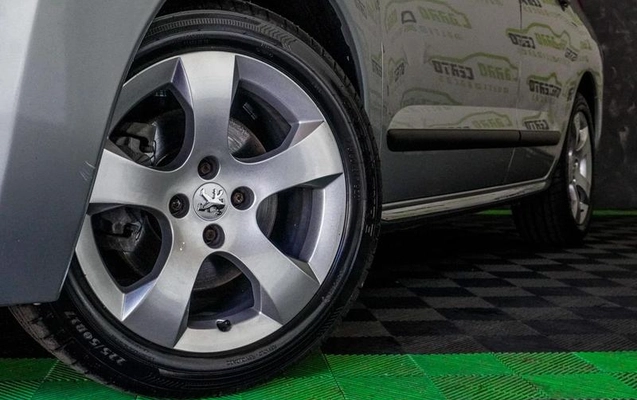 imagem-https://www.socarrao.com.br/sc-vehicle-images-prod/2327763/1789132828338-7309915_1_B_a4ae6a1b6a.jpeg