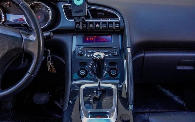imagem-https://www.socarrao.com.br/sc-vehicle-images-prod/2327763/1789132828363-7309915_12_B_d3e99c51df.jpeg