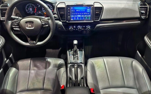 imagem-https://www.socarrao.com.br/sc-vehicle-images-prod/2327764/1792698234997-8224234_6_B_dc1f9cd962.jpeg