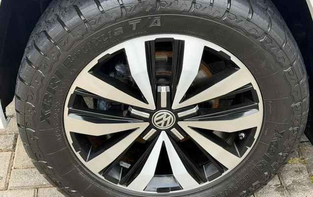 imagem-https://www.socarrao.com.br/sc-vehicle-images-prod/2327766/1789242726440-8224088_8_B_adf21f9c81.jpeg