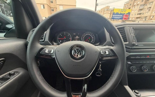 imagem-https://www.socarrao.com.br/sc-vehicle-images-prod/2327766/1789242726444-8224088_16_B_8d6bf16220.jpeg
