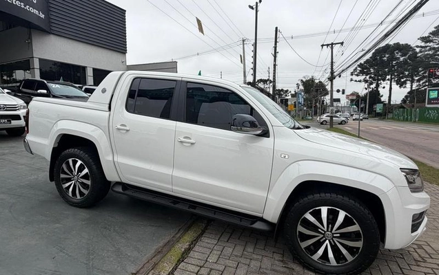 imagem-https://www.socarrao.com.br/sc-vehicle-images-prod/2327766/1789242726447-8224088_1_B_56405e8cbd.jpeg