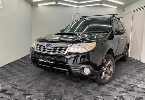 Subaru Forester 2011 Preto — foto 1 de 3