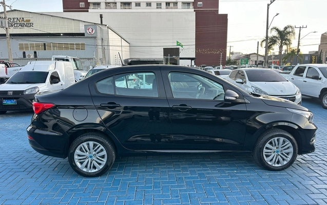 imagem-https://www.socarrao.com.br/sc-vehicle-images-prod/2328386/1788898166659-7ab076b3e8a34cd1ae663a399aabdc3d_1782417330126.jpg