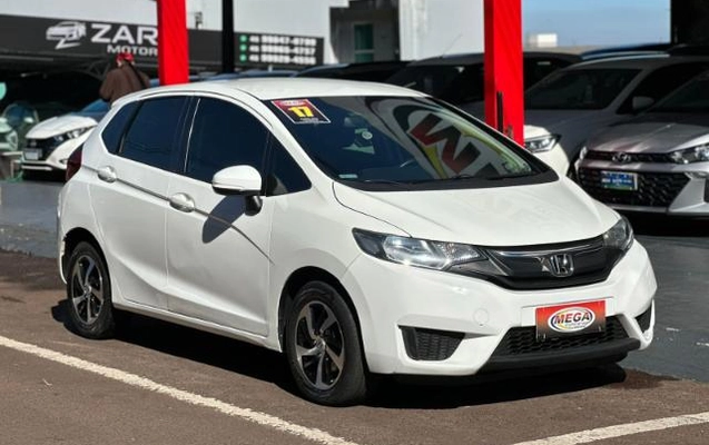 imagem-https://www.socarrao.com.br/sc-vehicle-images-prod/2329237/1782933218983-1782933141888.4.jpg