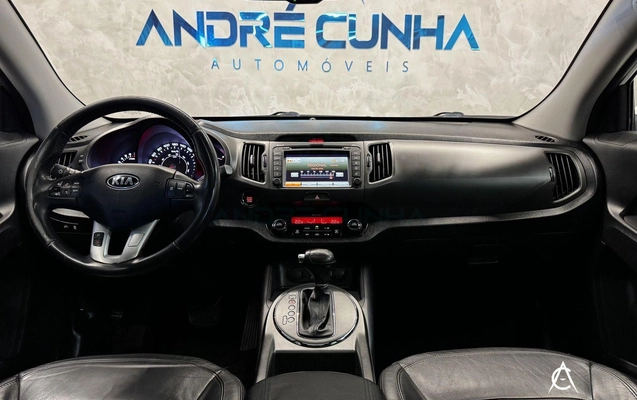 imagem-https://www.socarrao.com.br/sc-vehicle-images-prod/2329500/1789412456641-ea707ad84a0f40af9c81ec898e7f8020_1782494163517.jpg