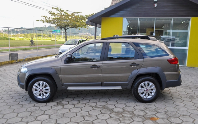 imagem-https://www.socarrao.com.br/sc-vehicle-images-prod/2329545/1787759094389-b88a21eccd654d719d8d5aa6f6d02e78_1782493949418.jpg
