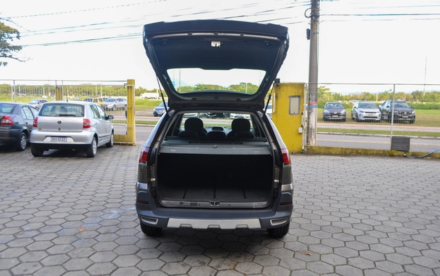 imagem-https://www.socarrao.com.br/sc-vehicle-images-prod/2329545/1787759094398-76d00af041f44a3f8cae7d4f8c45e868_1782493949452.jpg
