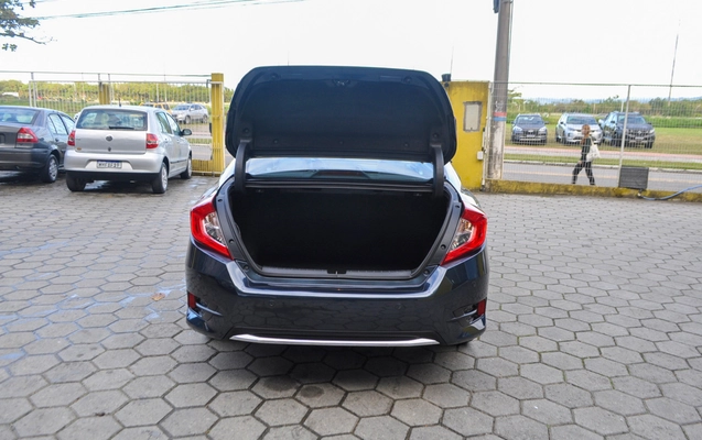 imagem-https://www.socarrao.com.br/sc-vehicle-images-prod/2329857/1787864327888-0c4a6799491e4c5bb2295761d78cd98f_1782494498713.jpg