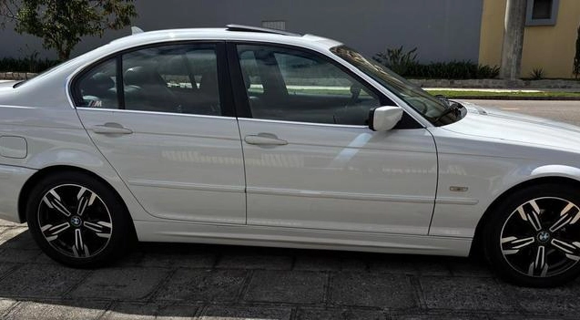 imagem-https://www.socarrao.com.br/sc-vehicle-images-prod/2330013/1789580819211-7970141_7_B_385ec3a4c0.jpeg