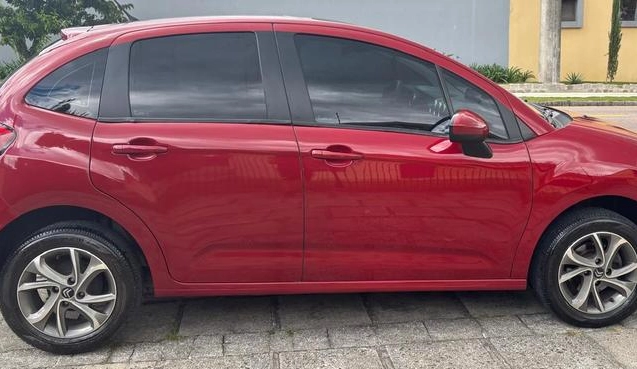 imagem-https://www.socarrao.com.br/sc-vehicle-images-prod/2330019/1789580825695-7791580_5_B_7764478f28.jpeg