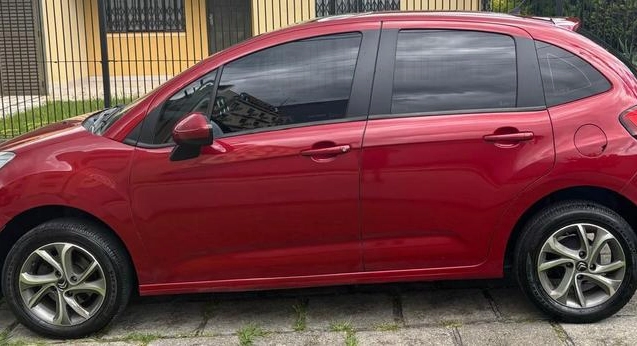 imagem-https://www.socarrao.com.br/sc-vehicle-images-prod/2330019/1789580825696-7791580_17_B_d86893b177.jpeg