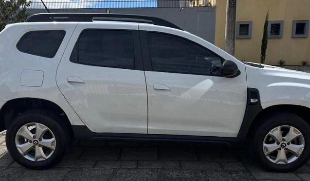 imagem-https://www.socarrao.com.br/sc-vehicle-images-prod/2330070/1789580836562-8030126_0_B_666a886902.jpeg