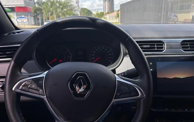 imagem-https://www.socarrao.com.br/sc-vehicle-images-prod/2330070/1789580836578-8030126_9_B_d1ff3fe557.jpeg