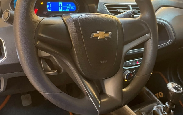 imagem-https://www.socarrao.com.br/sc-vehicle-images-prod/2330171/1782496430654-hId32tWuMF05CeHufJpI4UcLpVLEPYdg.jpg