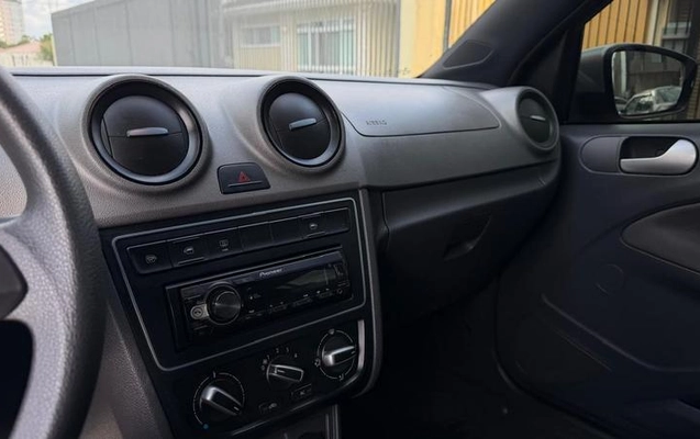 imagem-https://www.socarrao.com.br/sc-vehicle-images-prod/2330172/1789580842572-8223673_10_B_9d2e603ba3.jpeg