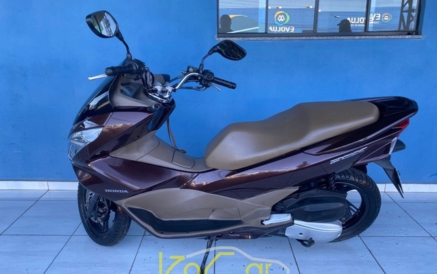 imagem-https://www.socarrao.com.br/sc-vehicle-images-prod/2330175/1782496470328-jAw2CeASYDvnEuzztg1H1NzZiHKBH9kv.jpg
