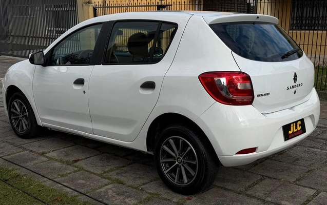 imagem-https://www.socarrao.com.br/sc-vehicle-images-prod/2330289/1789580853730-8096009_6_B_272fdd1a3a.jpeg
