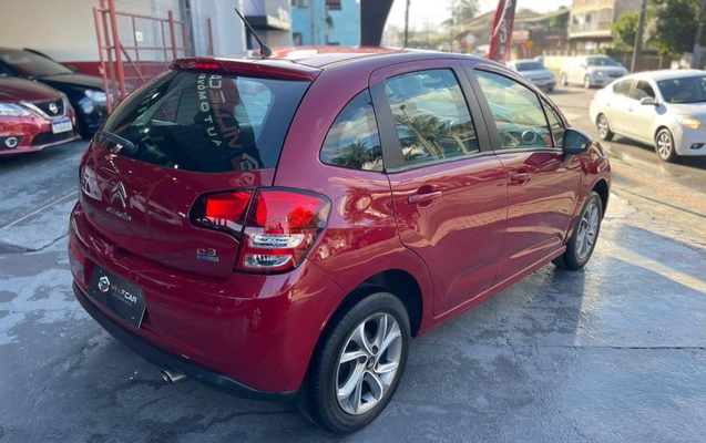 imagem-https://www.socarrao.com.br/sc-vehicle-images-prod/2330291/1782496843902-d788f583993a44cc8c75a6959f0c493c_1782496483540.jpg