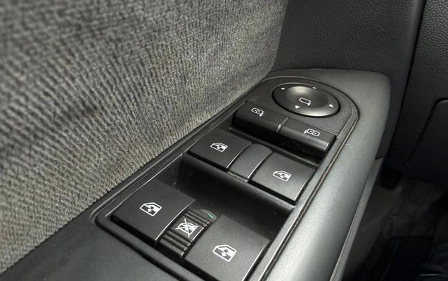 imagem-https://www.socarrao.com.br/sc-vehicle-images-prod/2330385/1789580860107-8122943_9_B_eda40710f7.jpeg