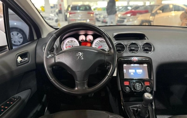 imagem-https://www.socarrao.com.br/sc-vehicle-images-prod/2330401/1791306943635-8225233_4_B_49868ae7c5.jpeg