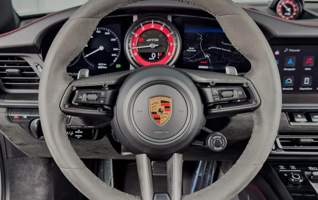 imagem-https://www.socarrao.com.br/sc-vehicle-images-prod/2330419/1785164403879-7973103_11_B_15fdad99d9.jpeg