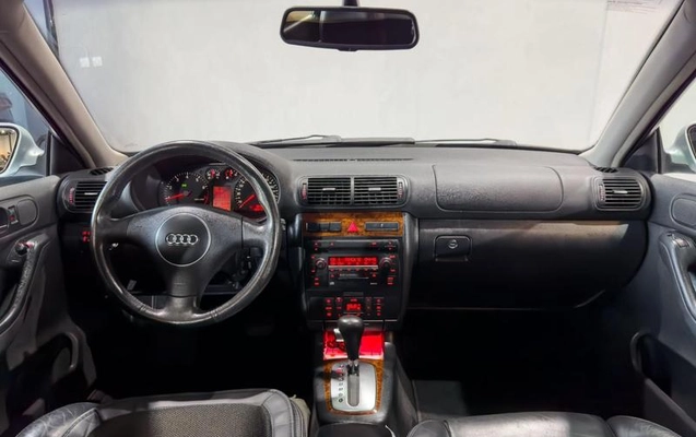 imagem-https://www.socarrao.com.br/sc-vehicle-images-prod/2330436/1784384536656-6923294_7_B_d01aba527d.jpeg