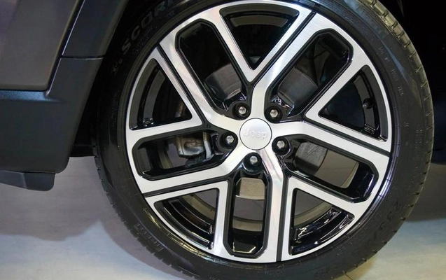 imagem-https://www.socarrao.com.br/sc-vehicle-images-prod/2330447/1788435103583-8222578_14_B_d32ceb6165.jpeg