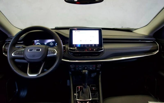 imagem-https://www.socarrao.com.br/sc-vehicle-images-prod/2330447/1788435103594-8222578_5_B_207b2b6310.jpeg