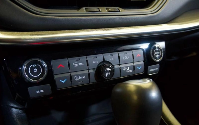 imagem-https://www.socarrao.com.br/sc-vehicle-images-prod/2330447/1788435103613-8222578_14_B_9af94fca21.jpeg