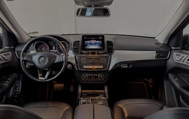 imagem-https://www.socarrao.com.br/sc-vehicle-images-prod/2330738/1789577178014-7998885_9_B_ce7d89f1ff.jpeg