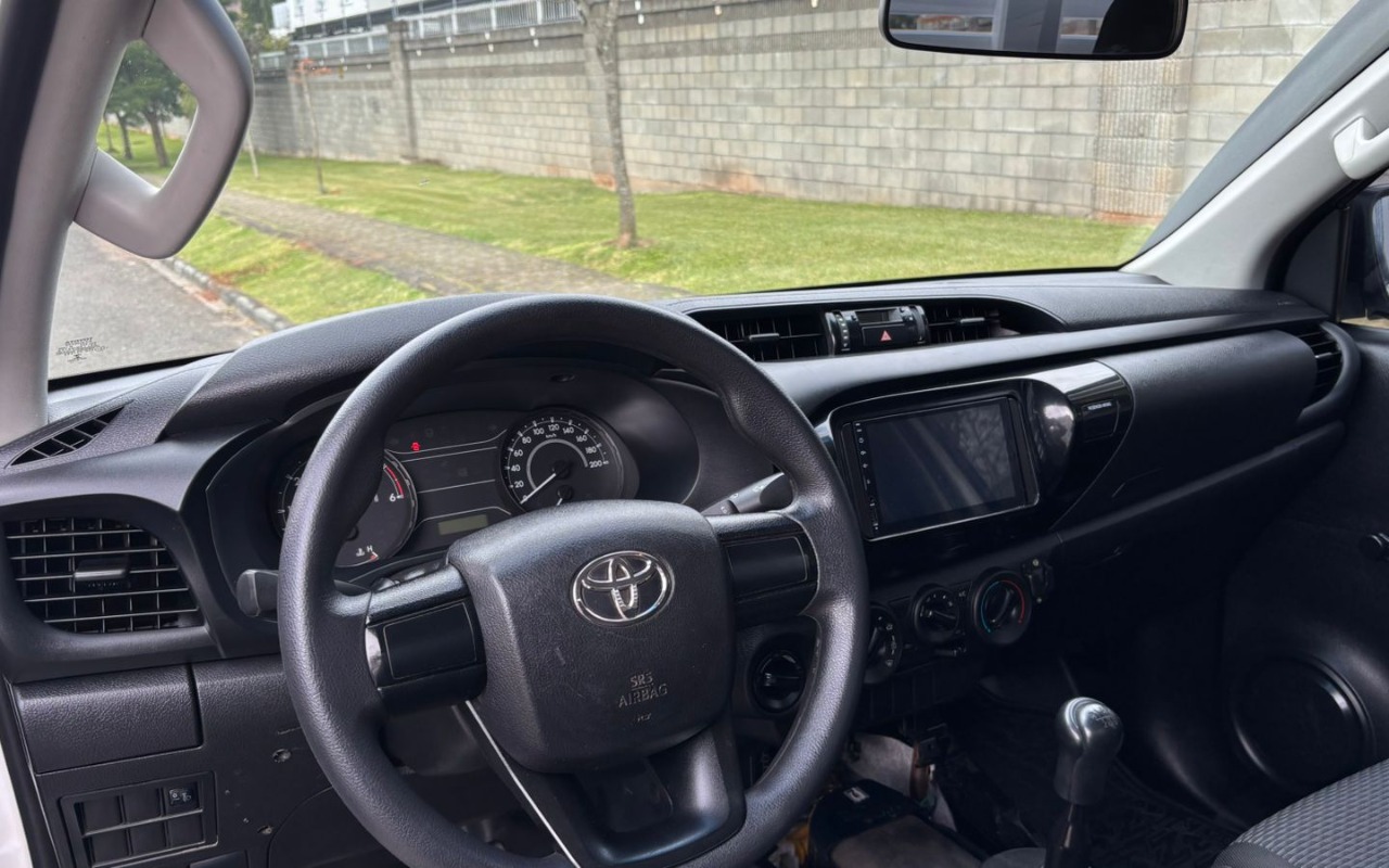 imagem-https://www.socarrao.com.br/sc-vehicle-images-prod/2330751/1782498136345-V2hhdHNBcHAgSW1hZ2UgMjAyNi0wNi0yNiBhdCAxMy41My4wNi5qcGVn.jpeg