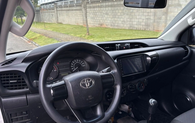 imagem-https://www.socarrao.com.br/sc-vehicle-images-prod/2330751/1782498136345-V2hhdHNBcHAgSW1hZ2UgMjAyNi0wNi0yNiBhdCAxMy41My4wNi5qcGVn.jpeg