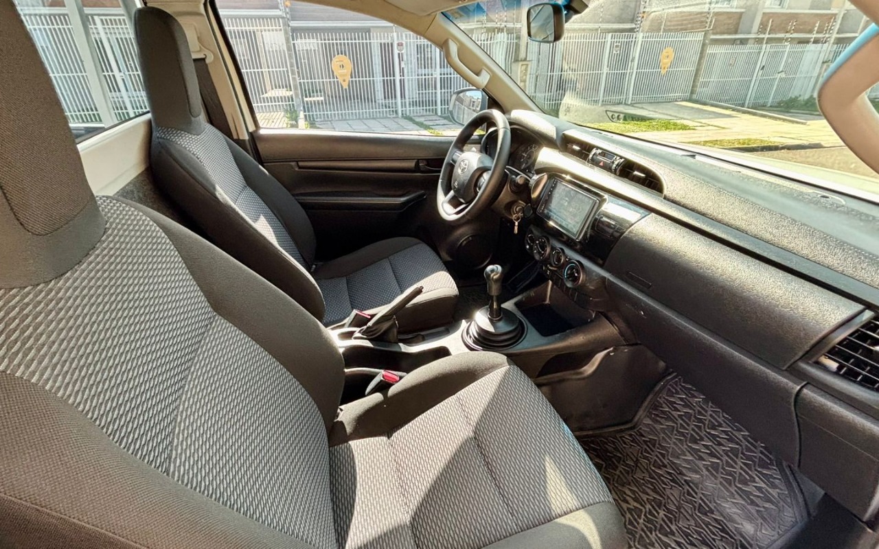 imagem-https://www.socarrao.com.br/sc-vehicle-images-prod/2330751/1782498136790-V2hhdHNBcHAgSW1hZ2UgMjAyNi0wNi0yNiBhdCAxMy41My4wNyAoMykuanBlZw.jpeg