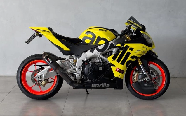imagem-https://www.socarrao.com.br/sc-vehicle-images-prod/2330846/1785777982992-8107332_8_B_16236cf402.jpeg