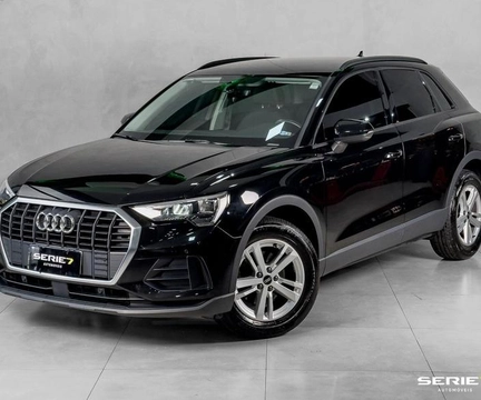Audi Q3 2022 Preto — foto 1 de 3