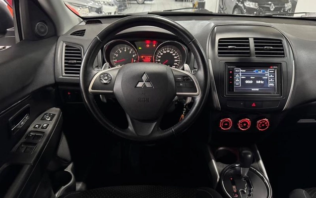 imagem-https://www.socarrao.com.br/sc-vehicle-images-prod/2331250/1789642908491-8224572_8_B_b57f9e4365.jpeg