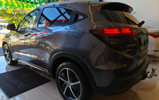 imagem-https://www.socarrao.com.br/sc-vehicle-images-prod/2331444/1787167358961-8221240_4_B_dda4b28145.jpeg
