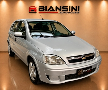 Chevrolet Corsa 2012 Prata — foto 1 de 3