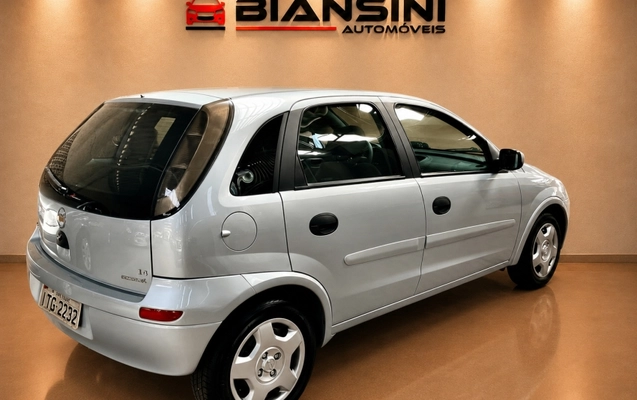 imagem-https://www.socarrao.com.br/sc-vehicle-images-prod/2331578/1782501325528-eoIdRsrUz1ESj8lcSQzcX147QHImUKY3.jpg