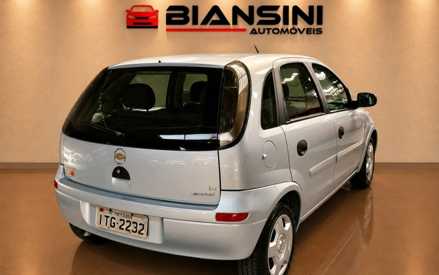 imagem-https://www.socarrao.com.br/sc-vehicle-images-prod/2331578/1782501325530-zXIs93YK9eNaNTtwm4sRB5RrY3lefq59.jpg