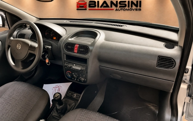 imagem-https://www.socarrao.com.br/sc-vehicle-images-prod/2331578/1782501325539-Kz2LbzAt5fSJ5iAmRs8327BNg7IWLYyz.jpg