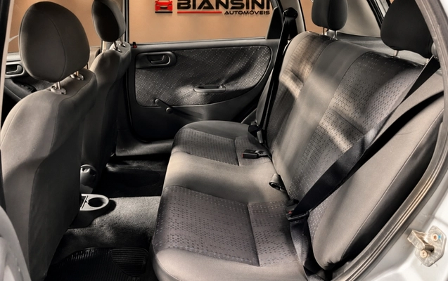 imagem-https://www.socarrao.com.br/sc-vehicle-images-prod/2331578/1782501325550-fZIsnJZBF18Eqa2whZ746IA9R3Ijgq2k.jpg