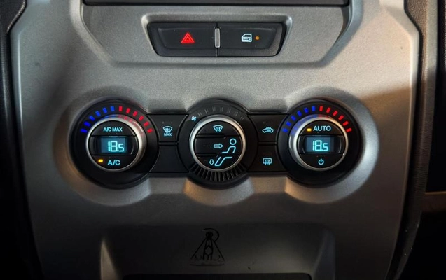 imagem-https://www.socarrao.com.br/sc-vehicle-images-prod/2331762/1788965721686-7019745_7_B_73efa4828f.jpeg