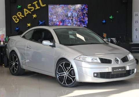 Renault Megane 2008 Prata — foto 1 de 3