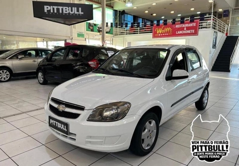Chevrolet Celta 2015 Branco — foto 1 de 3
