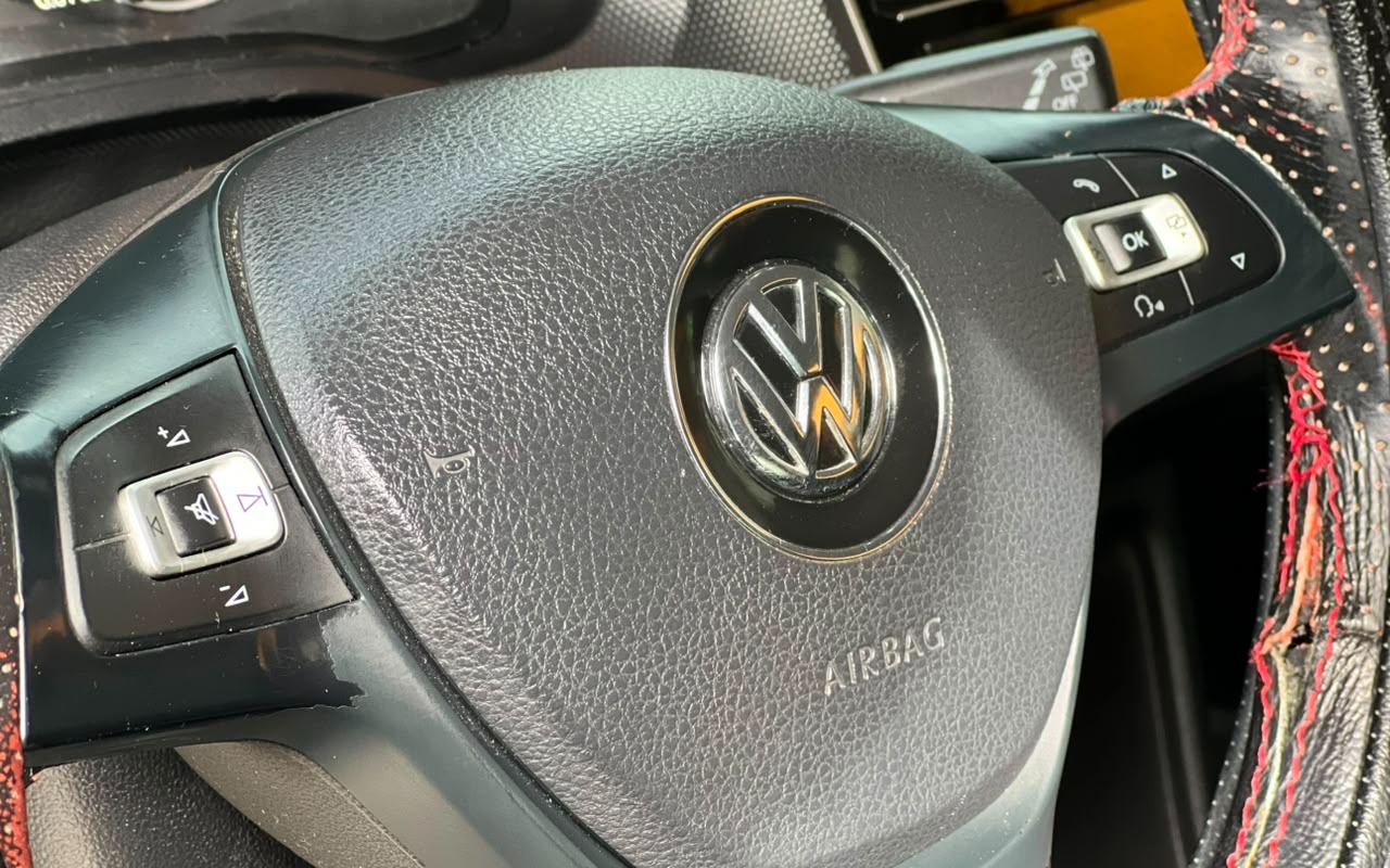 imagem-https://www.socarrao.com.br/sc-vehicle-images-prod/2332478/1782504584211-V2hhdHNBcHAgSW1hZ2UgMjAyNi0wNi0yNiBhdCAxMS40OS40OS5qcGVn.jpeg
