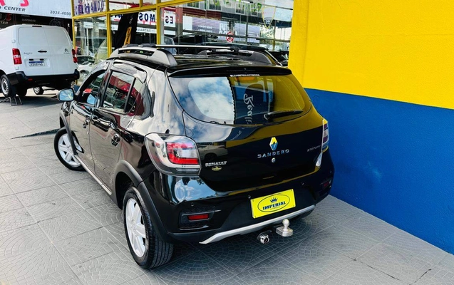 imagem-https://www.socarrao.com.br/sc-vehicle-images-prod/2332495/1789385514692-00311efe1ff343279f2dde079a473cf9_1782503577070.jpg